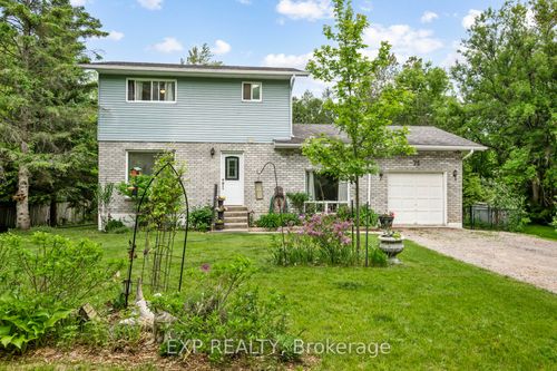 75 Brook Cres, Pefferlaw, ON, L0E1N0 | Card Image