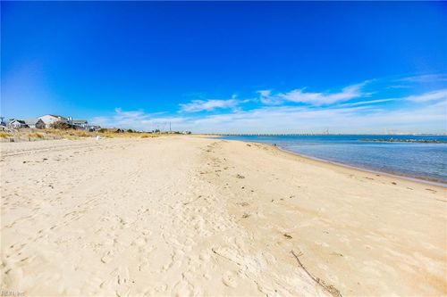 102-1315 Little Bay Ave, Norfolk, VA, 23503-1054 | Card Image