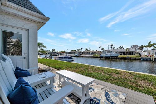9822 Desoto Ct, BRADENTON, FL, 34210-1317 | Card Image