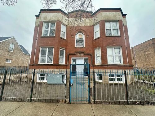 37-4035-37 W Harrison St, Chicago, IL, 60624-4685 | Card Image