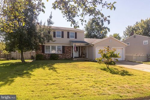25 Champlain Rd, MARLTON, NJ, 08053-1128 | Card Image