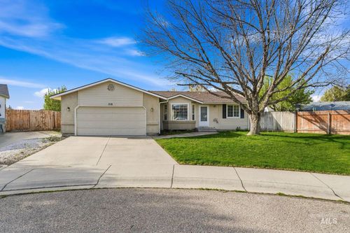 718 W Redwood Ln, Nampa, ID, 83651 | Card Image