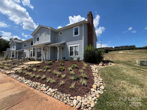 1424 River Dr, Belmont, NC, 28012-3569 | Card Image