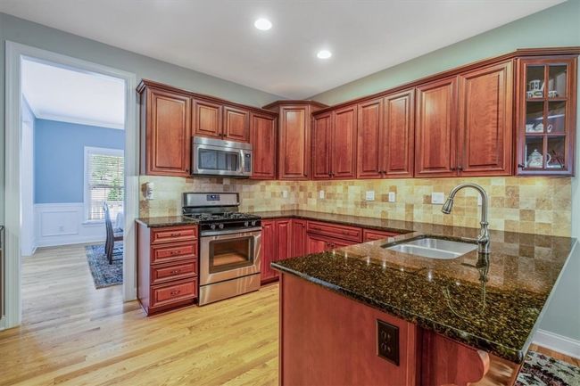 1303 Shinnecock Ct, House other with 4 bedrooms, 4 bathrooms and 2 parking in Adams Twp PA | Image 12