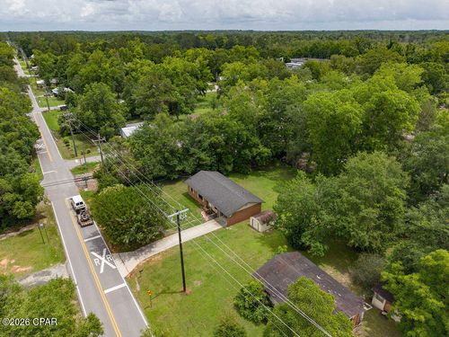 406 S Hubbard St, Bonifay, FL, 32425-2743 | Card Image