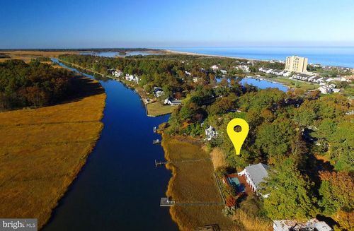 7 Harbor Rd, REHOBOTH BEACH, DE, 19971-1204 | Card Image