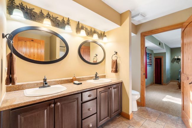 23-web-or-mls-HWJ06649 | Image 30