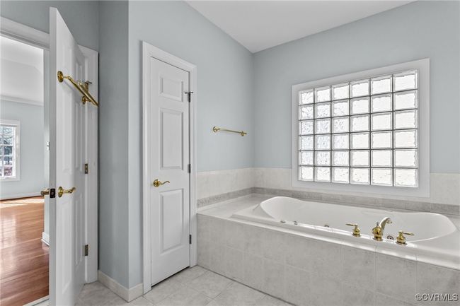 12049 Layton Dr, Condo with 3 bedrooms, 3 bathrooms and null parking in Glen Allen VA | Image 25