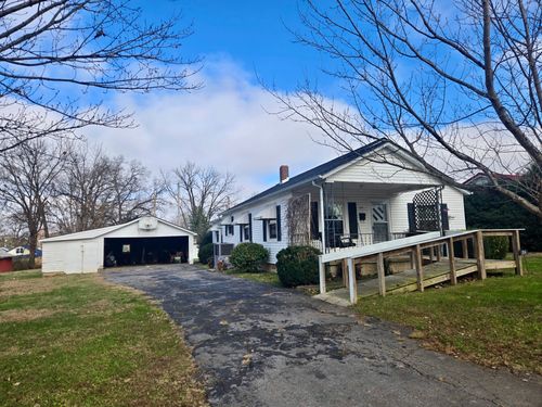 314 Debus St, Lawrenceburg, TN, 38464-2507 | Card Image