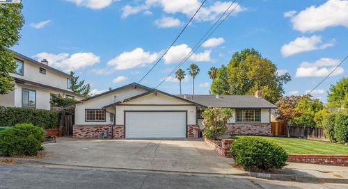 2561 Middlefield Ave, Fremont, CA, 94539-5019 | Card Image