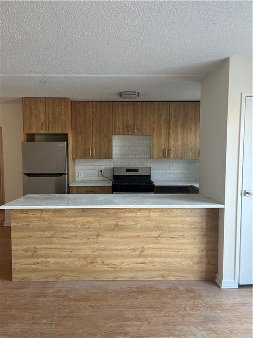 3r-2955 Shell Road, Brooklyn, NY, 11224 | Card Image