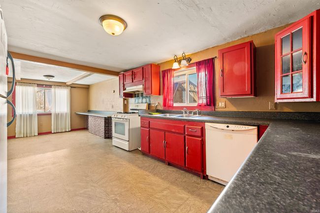 306 S Main St, House other with 3 bedrooms, 2 bathrooms and null parking in Claypool IN | Image 8