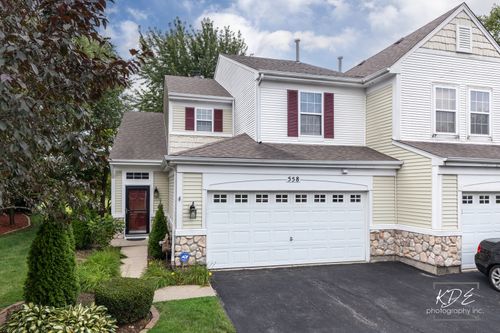 558 Pinebrook Dr, Bolingbrook, IL, 60490-3121 | Card Image
