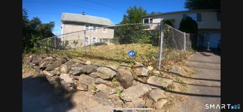 231 Long Hill Rd, Waterbury, CT, 06704-3718 | Card Image