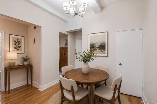 1j-67-35 Yellowstone Blvd, Forest Hills, NY, 11375 | Card Image