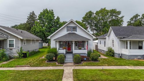 1060 Henry St, Huntington, IN, 46750-3745 | Card Image