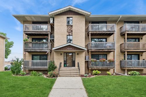 1a-9654 Nottingham Ave, Chicago Ridge, IL, 60415-1292 | Card Image