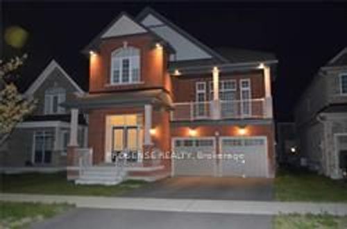 23 Lampkin St, Sutton West, ON, L0E1R0 | Card Image