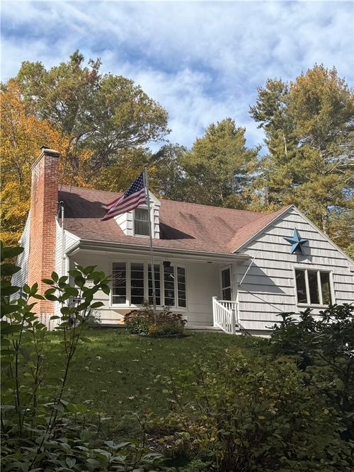 569 Hill Farm Road, Coventry, RI, 02816 | Card Image