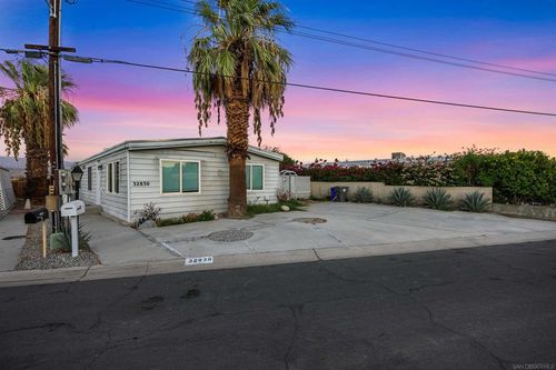 32830 Guadalajara Dr, Thousand Palms, CA, 92276-4067 | Card Image
