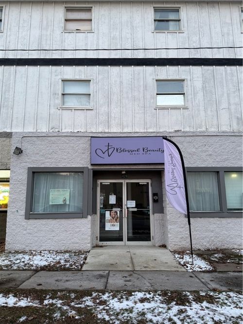 428 S Main St, Slippery Rock, PA, 16057-1251 | Card Image