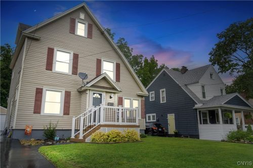 151 Searlwyn Road, Syracuse, NY, 13205 | Card Image