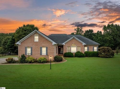 102 Shovler Ct, Taylors, SC, 29687-6966 | Card Image