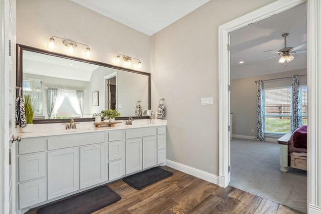 Dual sinks | Image 27