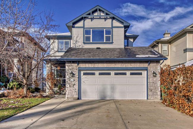 110 Kincora Heights Nw, Home with 5 bedrooms, 3 bathrooms and 5 parking in Calgary AB | Image 2