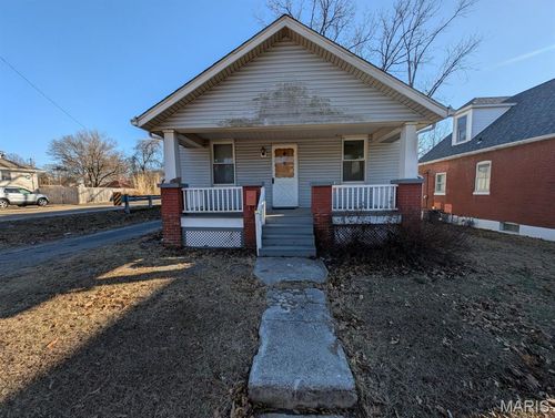408 S 15th St, Belleville, IL, 62220-1706 | Card Image