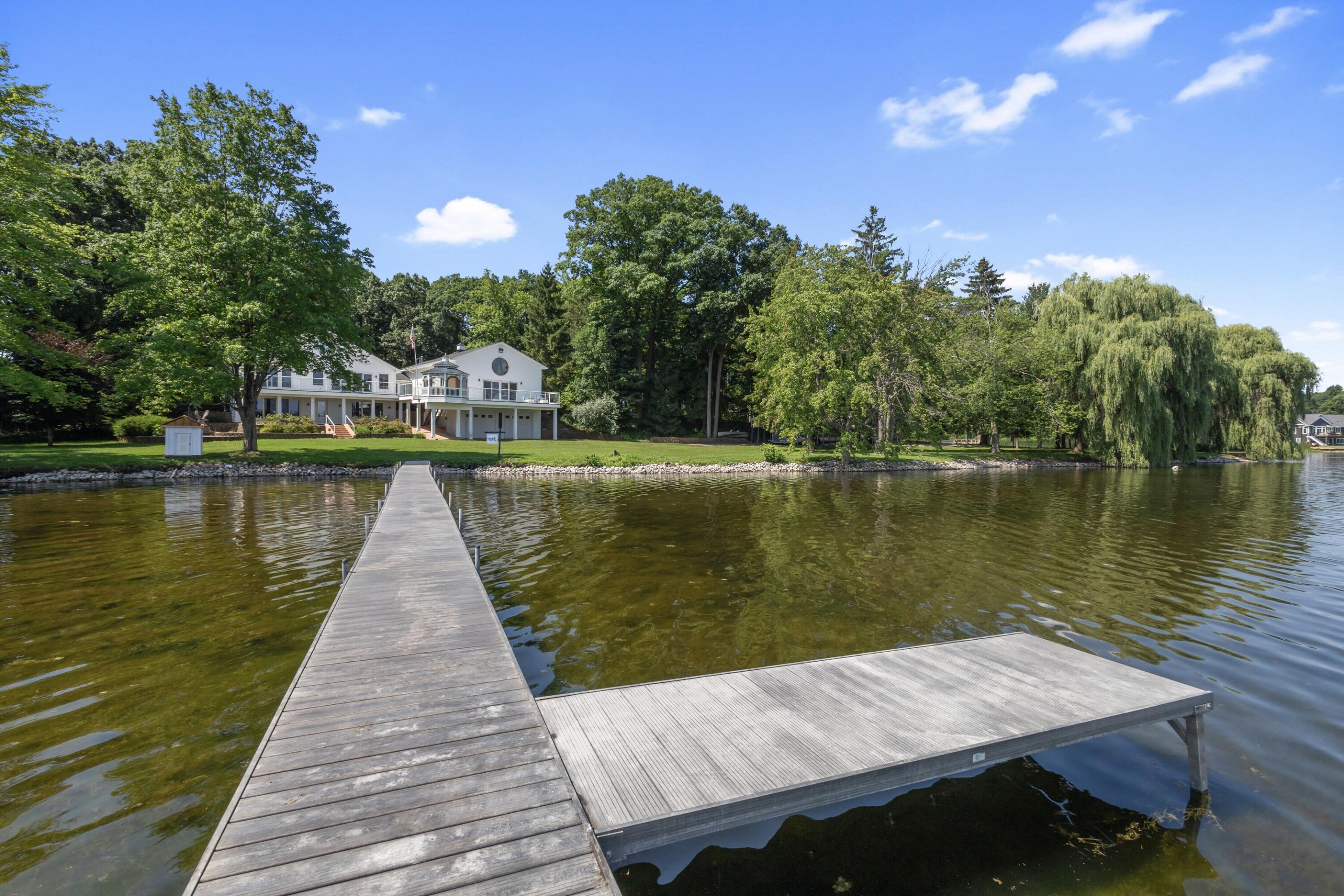 Residential in Schoolcraft Township 4