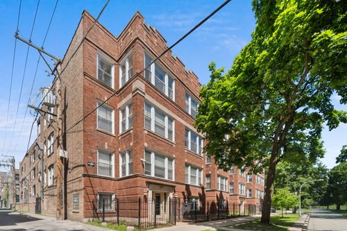 2b-6710 S Ridgeland Ave, Chicago, IL, 60649-6145 | Card Image