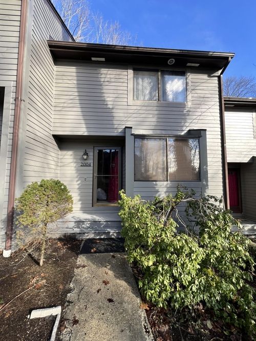 unit-2004-5 Wake Robin Rd, Lincoln, RI, 02865-5220 | Card Image