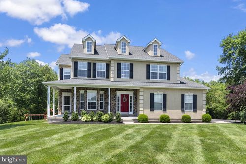 3910 Montella Cir, Collegeville, PA, 19426-1217 | Card Image