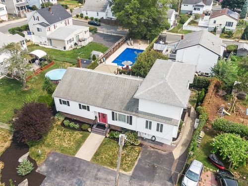 10 Lawndale Ave, Chelsea, MA, 02150-1108 | Card Image
