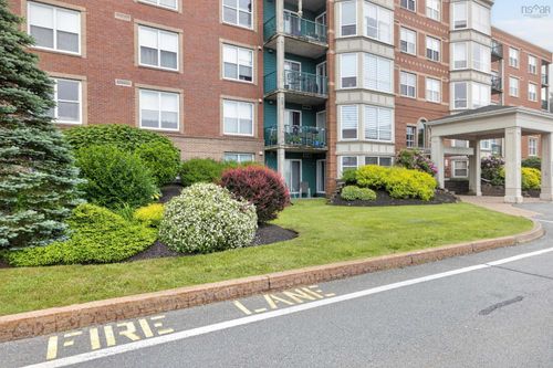 304-114 Regency Park Dr, Halifax, NS, B3S1R9 | Card Image