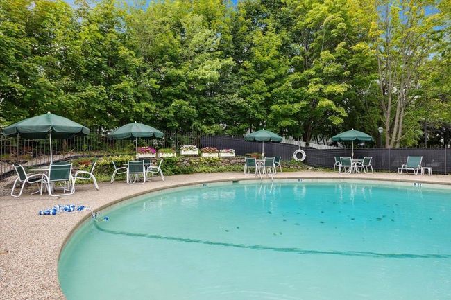 A2 - 33 Spit Brook Rd, Condo with 2 bedrooms, 2 bathrooms and null parking in Nashua NH | Image 22