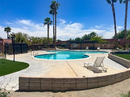 6445 Ironbark Ln, Las Vegas, NV, 89107-1016 | Card Image