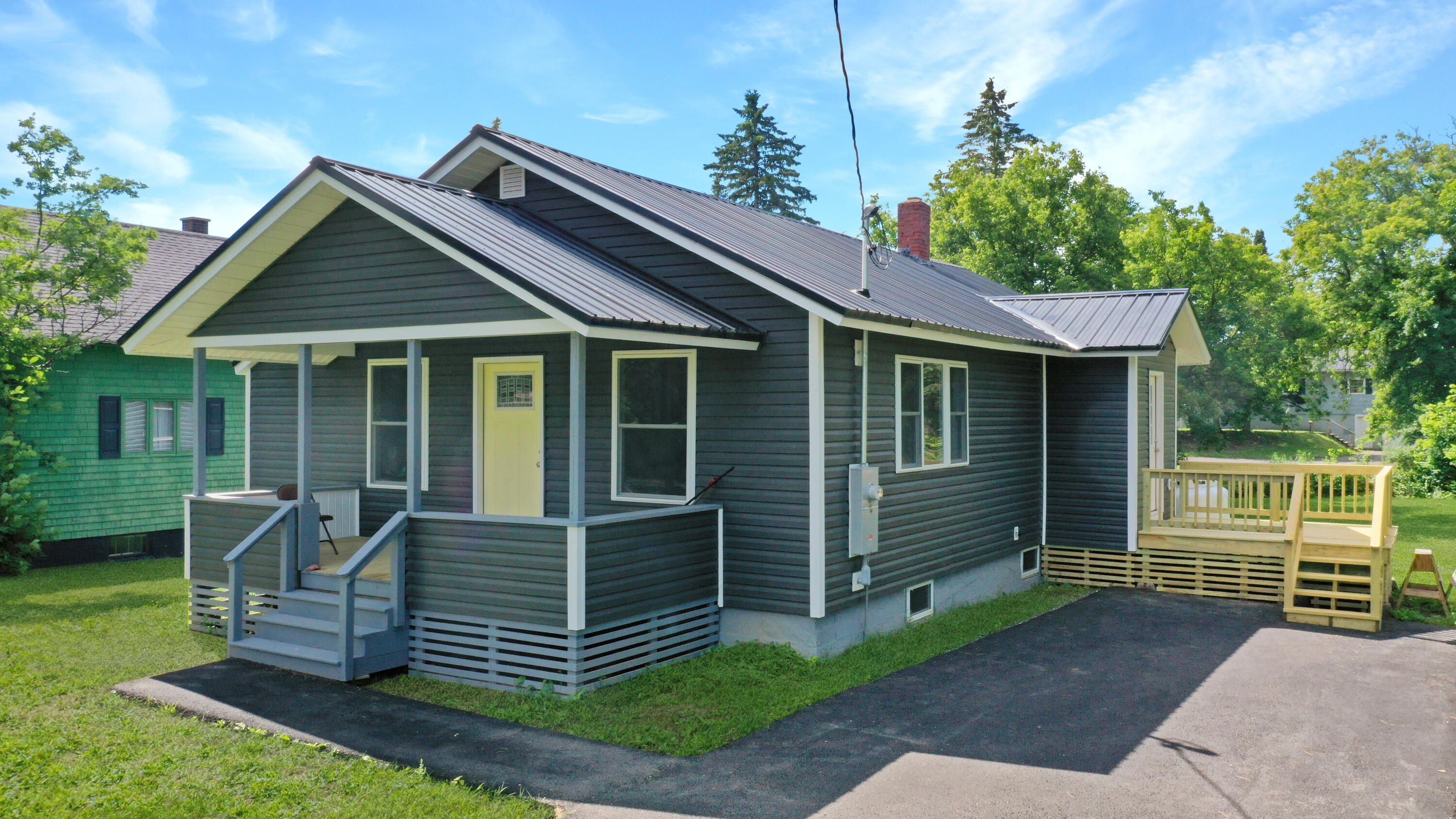Washington St, Caribou, ME 04736