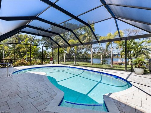 7337 Lake Dr, Fort Myers, FL, 33908-4118 | Card Image