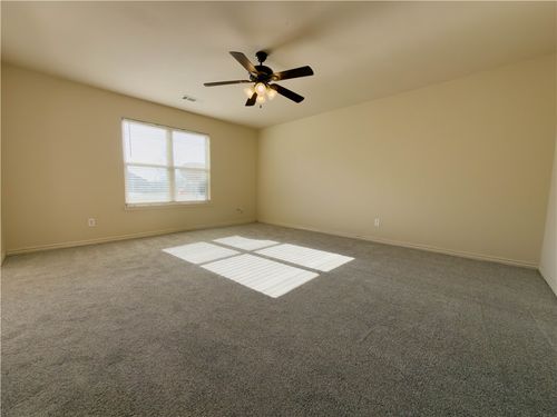 902 Oakwood Ln, Centerton, AR, 72719-9789 | Card Image