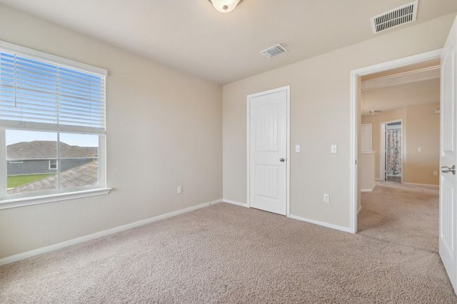 1008 Comal Run, House other with 4 bedrooms, 3 bathrooms and 4 parking in Hutto TX | Image 25