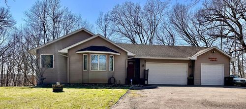 9951 Stacy Trl, CHISAGO CITY, MN, 55013-9531 | Card Image