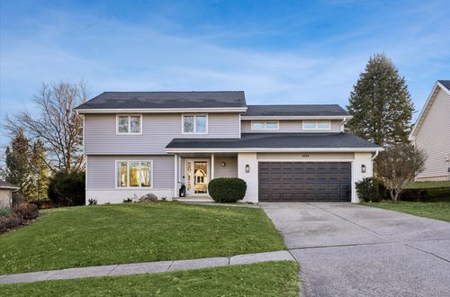 5104 Cody Drive, West Des Moines, IA, 50265 | Card Image