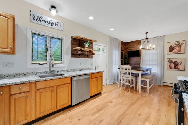 1379 Mapleton Ave, House other with 3 bedrooms, 3 bathrooms and null parking in Suffield CT | Image 14