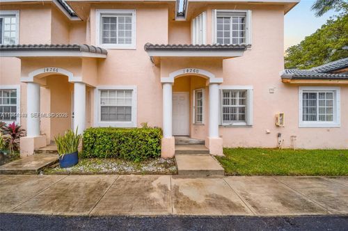 11-14260 Sw 121st Pl, Miami, FL, 33186-6077 | Card Image