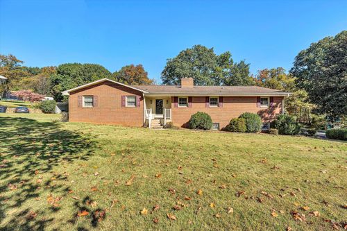 6615 Northway Dr, Roanoke, VA, 24019-4216 | Card Image