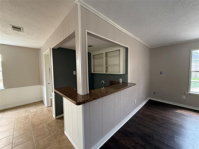 19310 Oak Timbers Dr, House other with 4 bedrooms, 3 bathrooms and 2 parking in Humble TX | Image 8