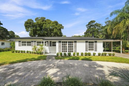 875 28th Ave, Vero Beach, FL, 32960-4071 | Card Image