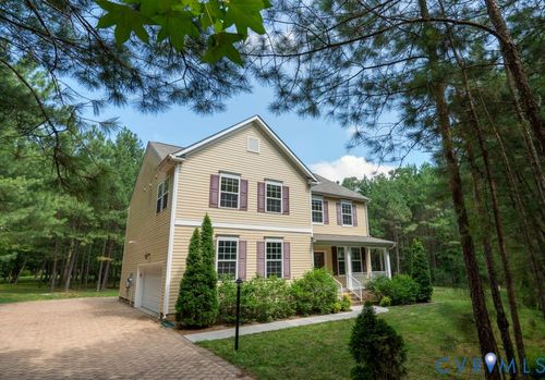 8341 Town Hall Ct, Henrico, VA, 23231-7591 | Card Image